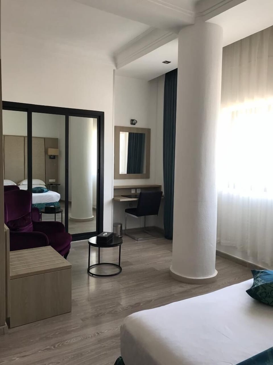Standard Double Room | In-room safe, desk, soundproofing, WiFi (free)