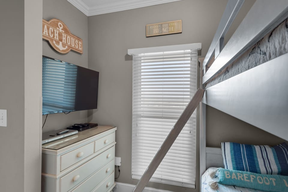 Bunk room with flat screen