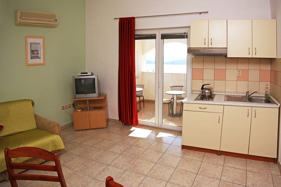 Kitchenette