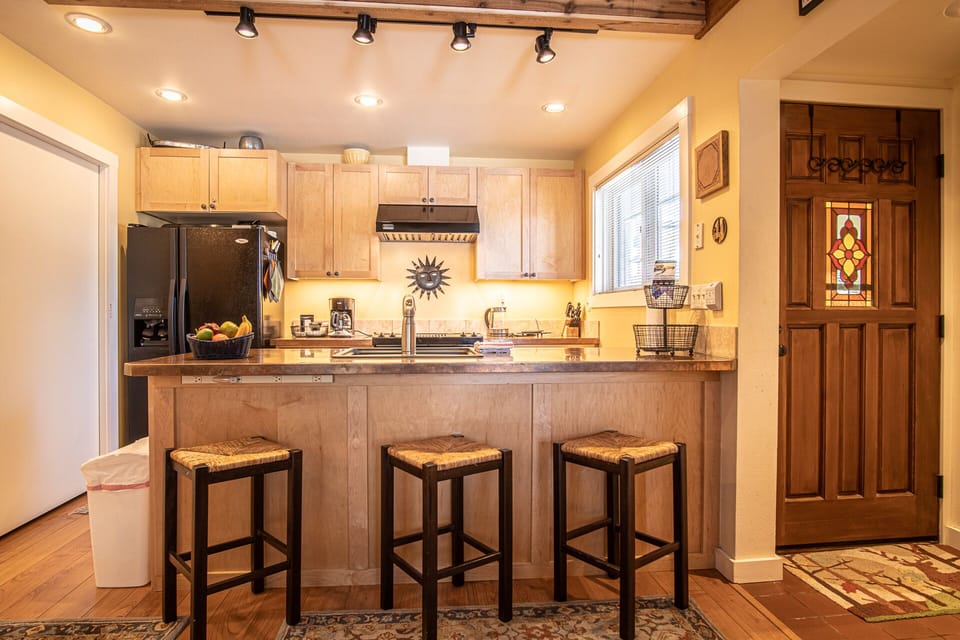 Breakfast Bar