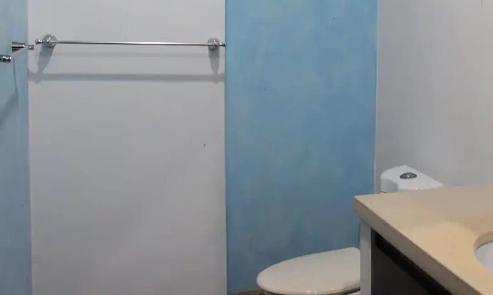 Classic Condo | Bathroom | Shower