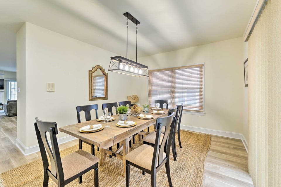 Dining Area | 2nd Floor