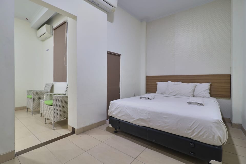 Grand Double Room | Minibar, desk, free WiFi, bed sheets