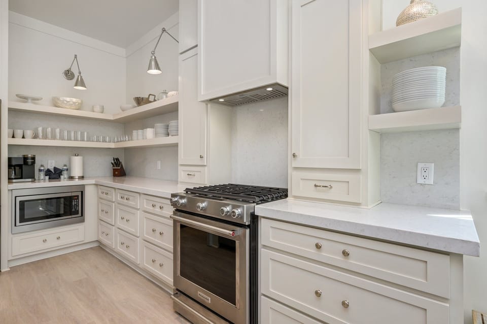 Luxurious kitchen stocked for any gourmet cooking and dining experience