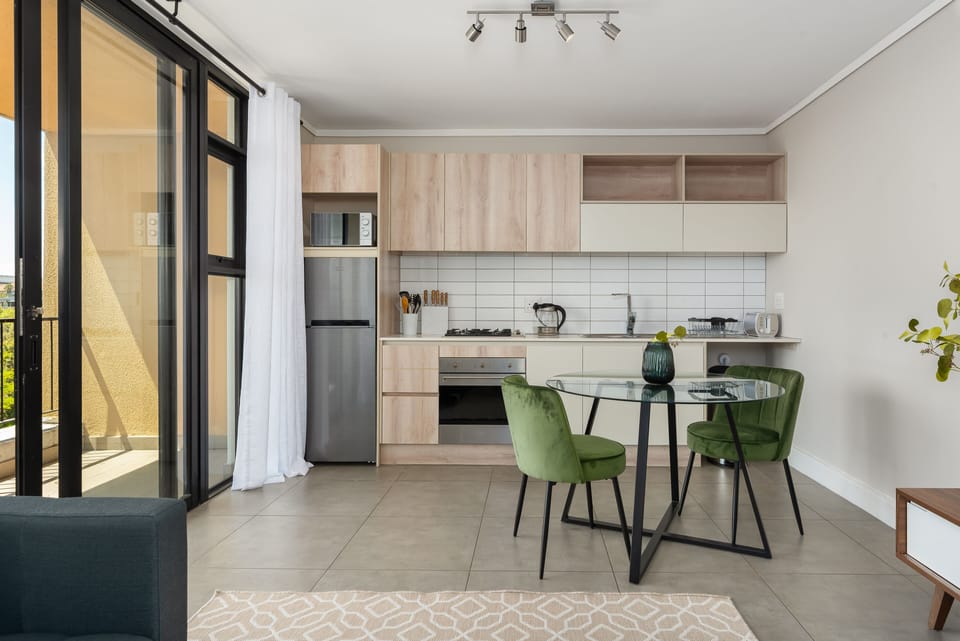 Grand Apartment | Private kitchen | Fridge, microwave, oven, stovetop