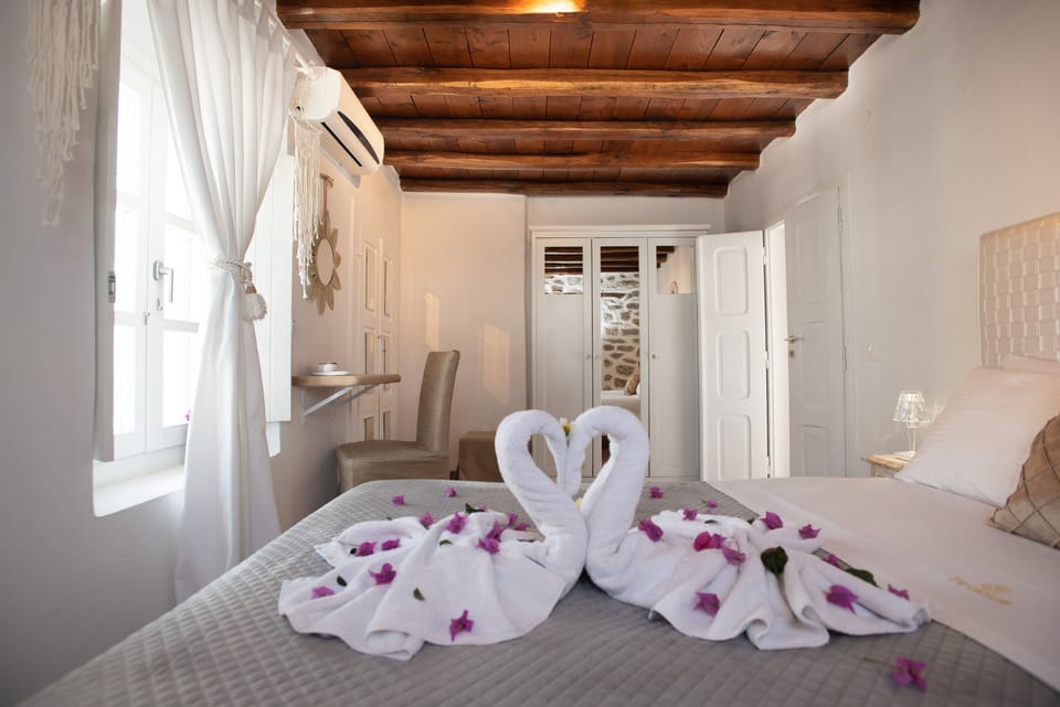 Seablue Town Maisonette House in Mykonos