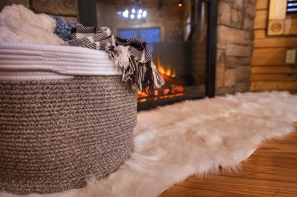 Snuggle up with a blanket and enjoy the electric fire place. 