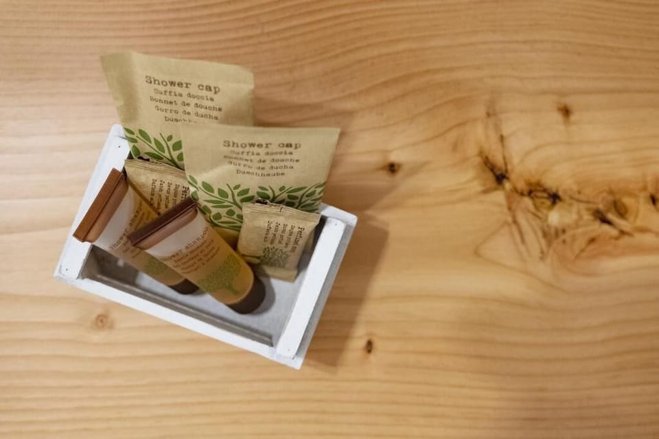 Bathroom amenities