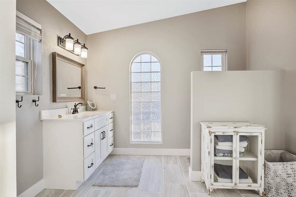 Bathroom 2