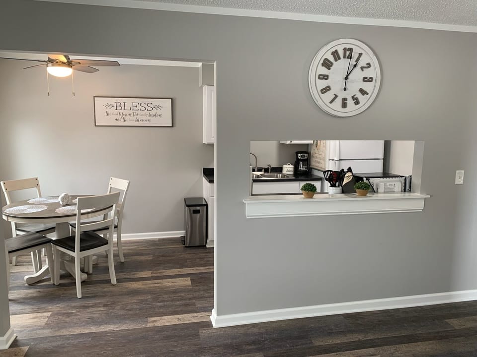 Entrance to the kitchen from living room.
