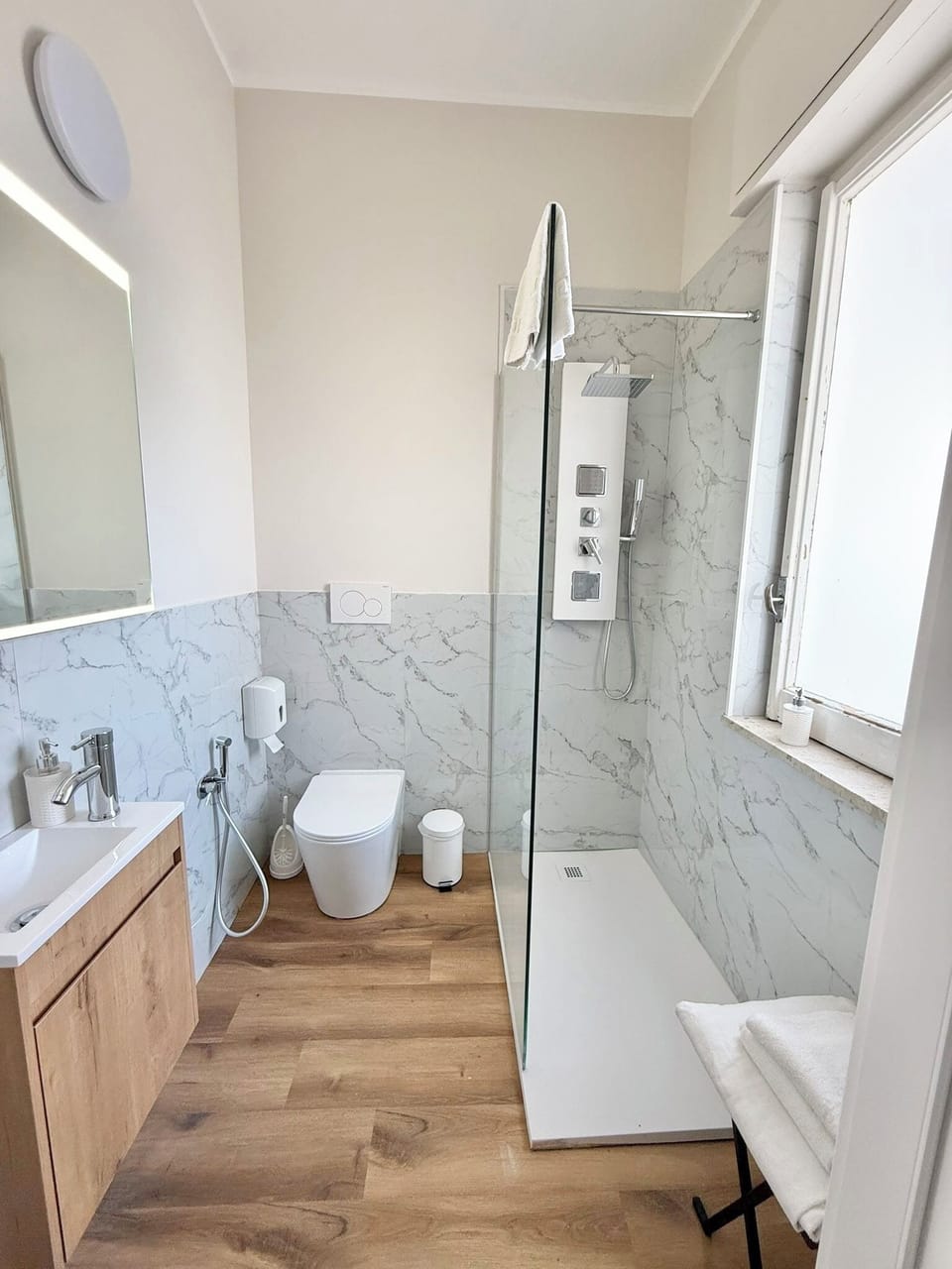 Comfort Double or Twin Room | Desk, soundproofing, iron/ironing board, free WiFi