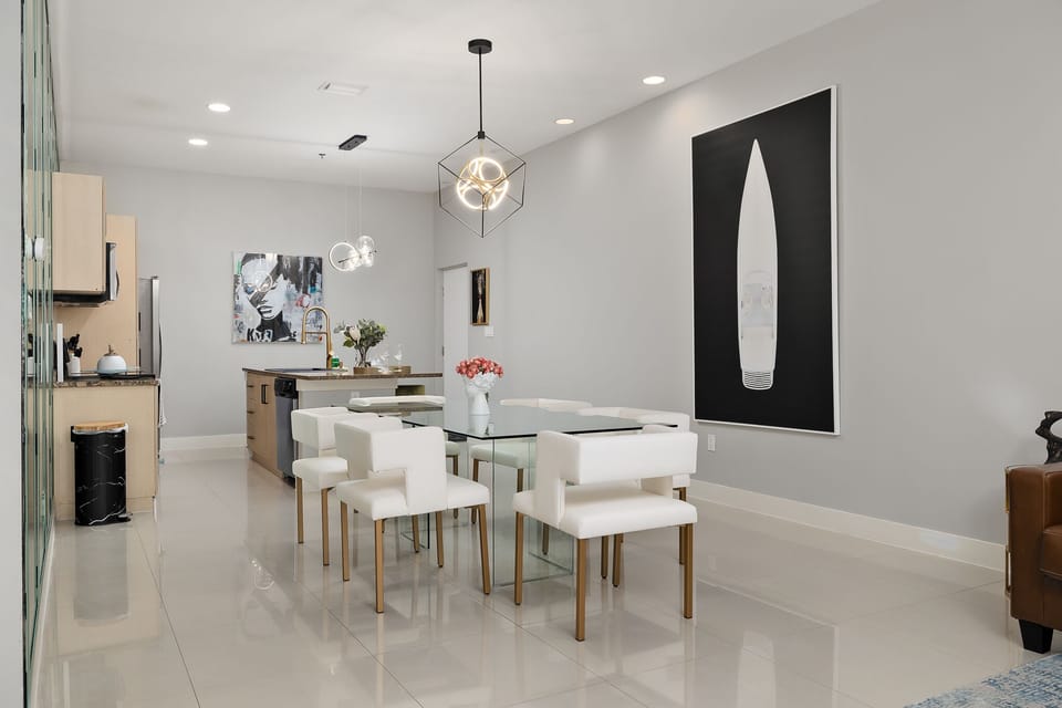 Dining and Kitchen Area!