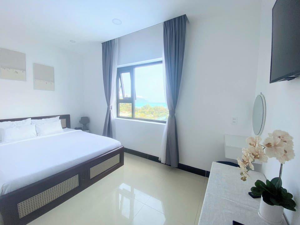 Standard Double Room, Beach View | Down comforters, Select Comfort beds, minibar, blackout drapes