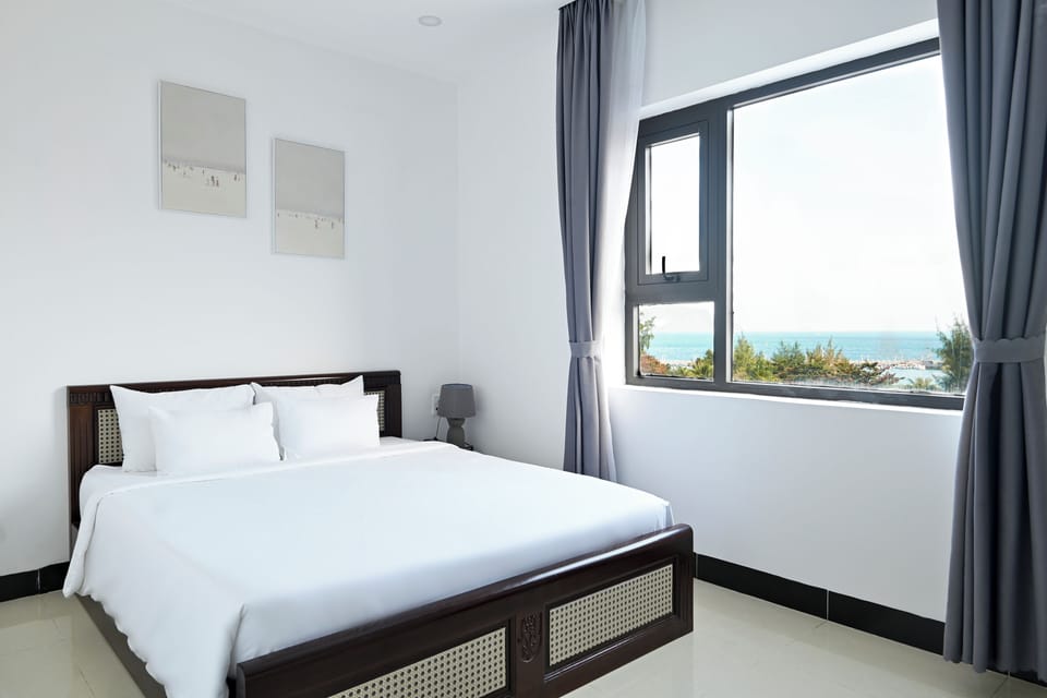 Standard Double Room, Beach View | Down comforters, Select Comfort beds, minibar, blackout drapes