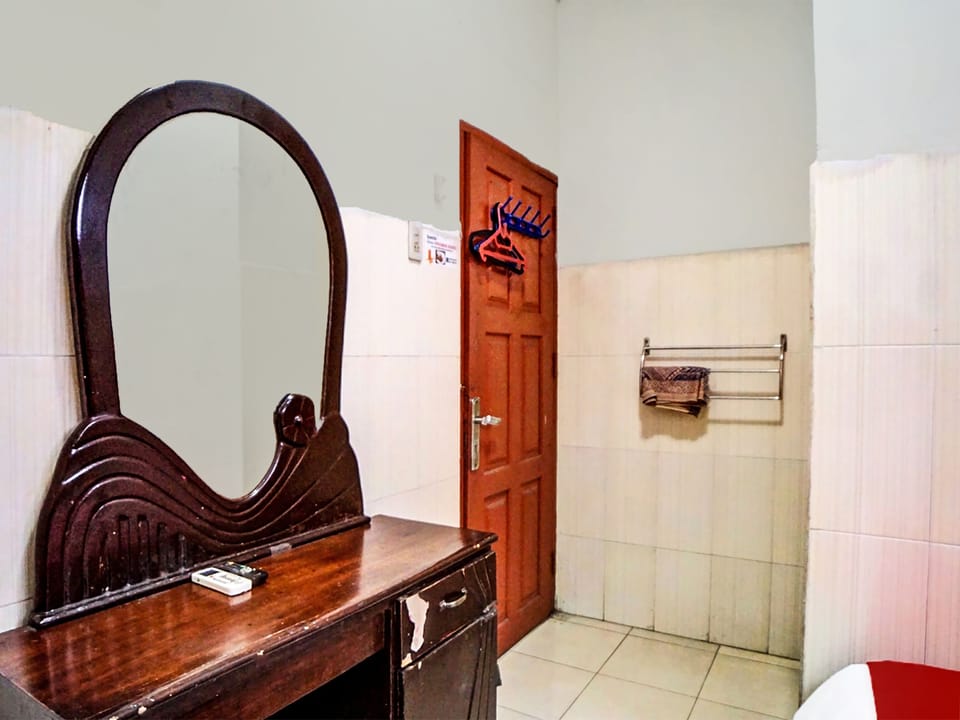 Standard Double Room | WiFi (free), bed sheets