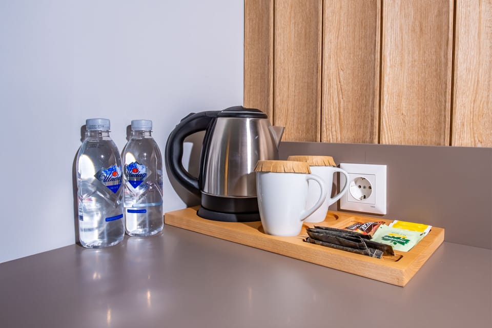 Comfort Double or Twin Room | Coffee and/or coffee maker
