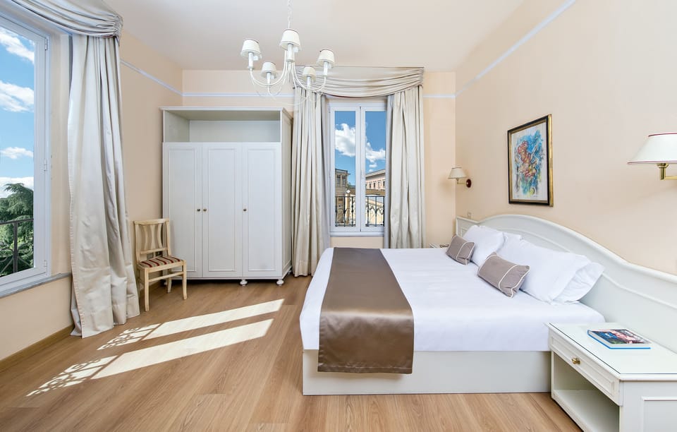Deluxe Double or Twin Room | Premium bedding, pillowtop beds, minibar, in-room safe