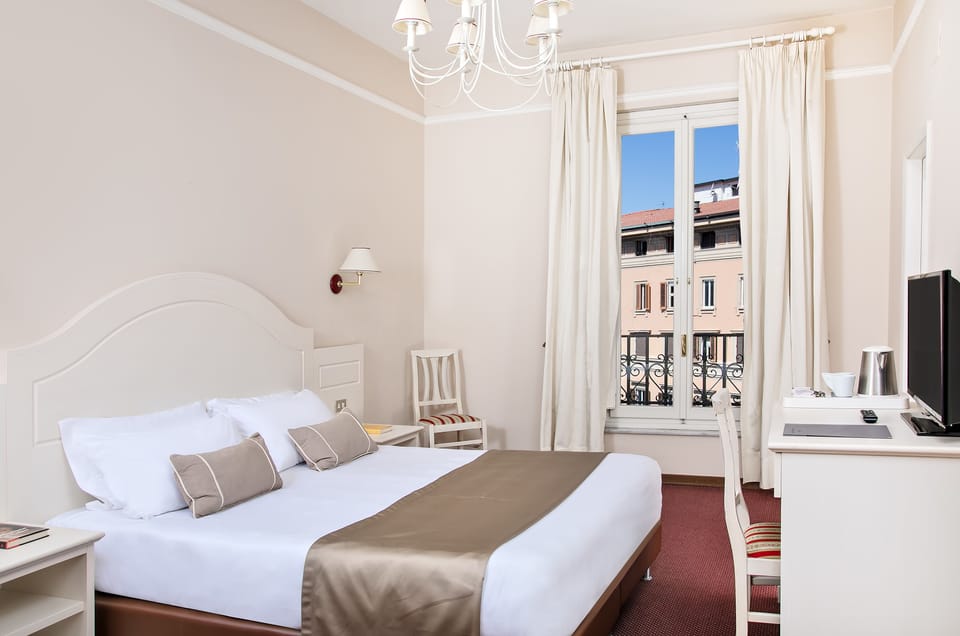 Deluxe Double or Twin Room | Premium bedding, pillowtop beds, minibar, in-room safe