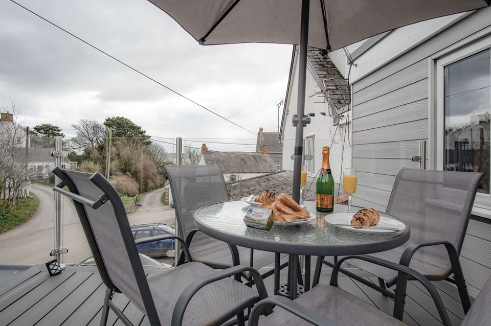 Standard Apartment | Terrace/patio