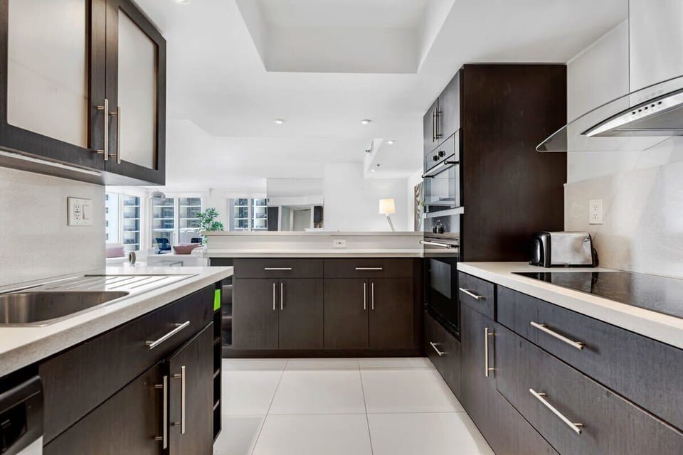 Fully equipped kitchen
