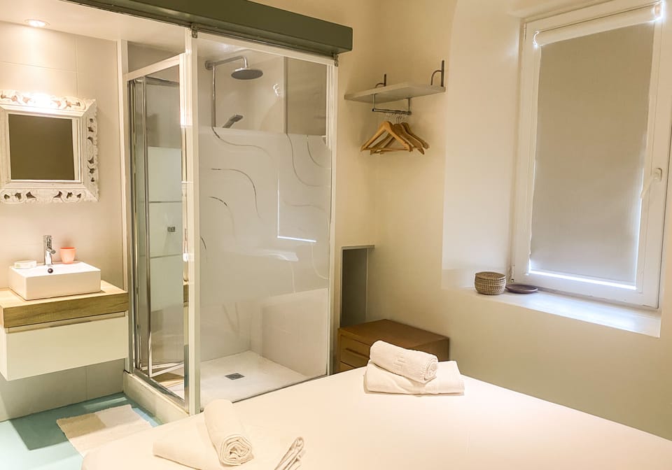 Superior Double or Twin Room | Travel crib, free WiFi, bed sheets