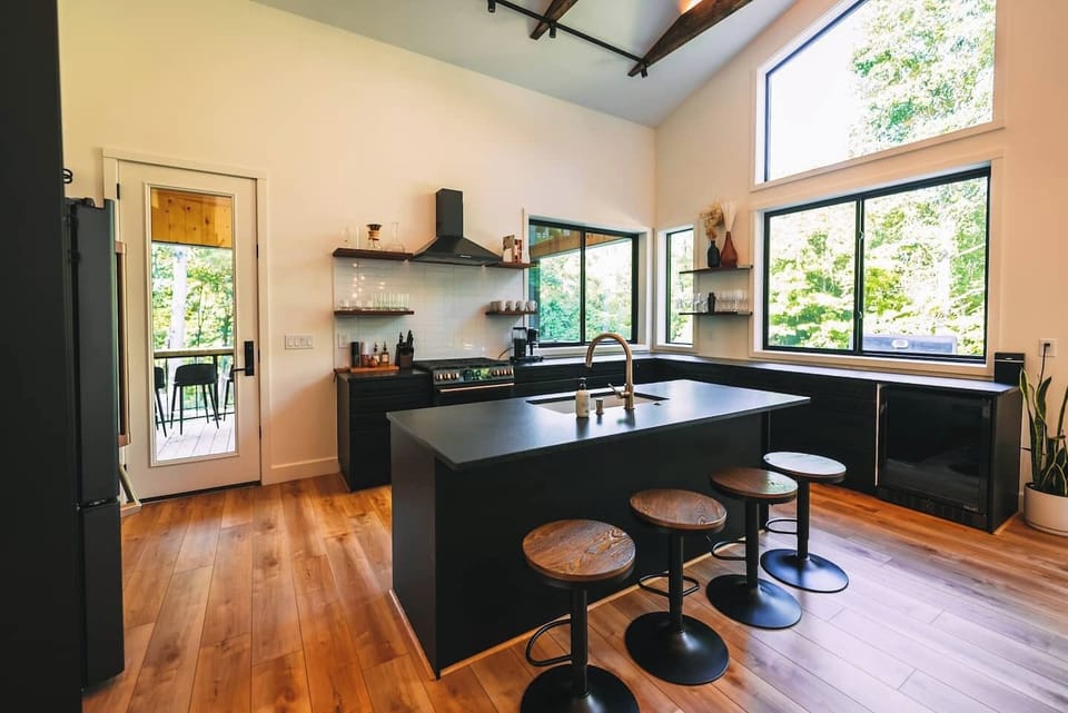 Chef's kitchen and island. 