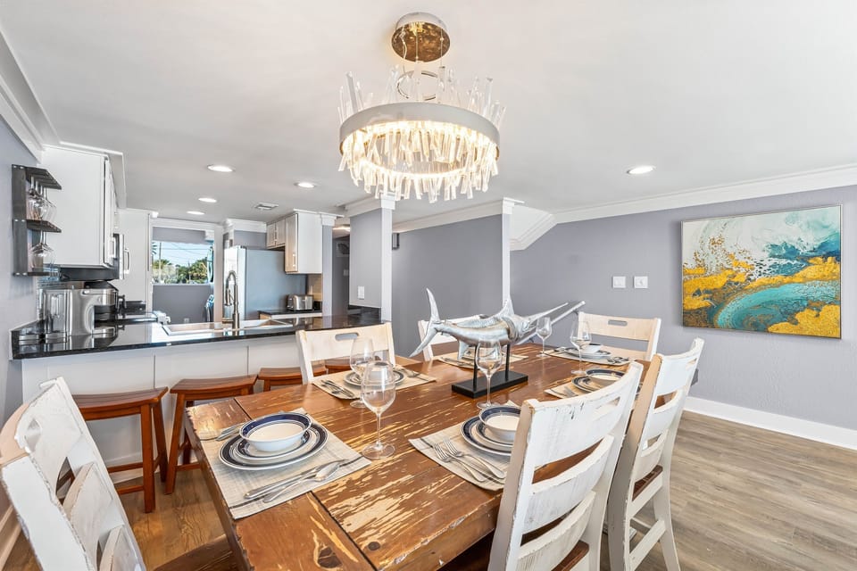 Second Floor | Dining Area | Gulf Front