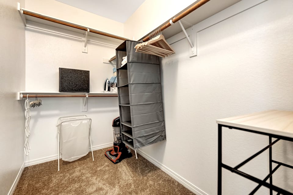 Walk in Closet