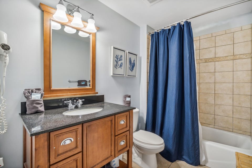 6-web-or-mls-16701-front-beach-rd-1205