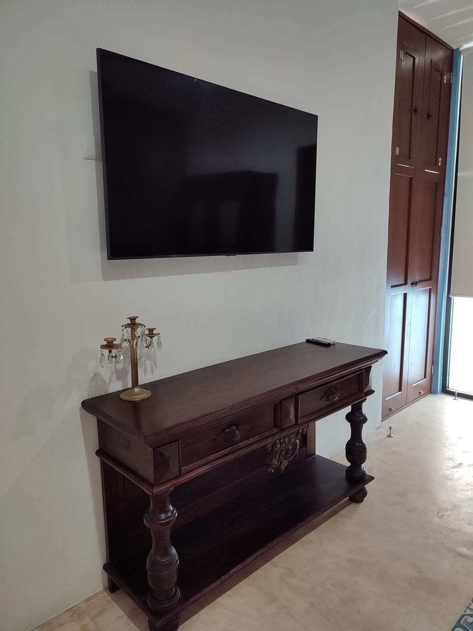 Standard Room, 1 King Bed | WiFi (free), bed sheets