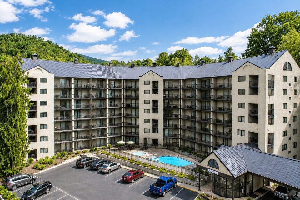 Welcome to Olde Gatlinburg Condos. This building is a 5 min walk to downtown Gatlinburg