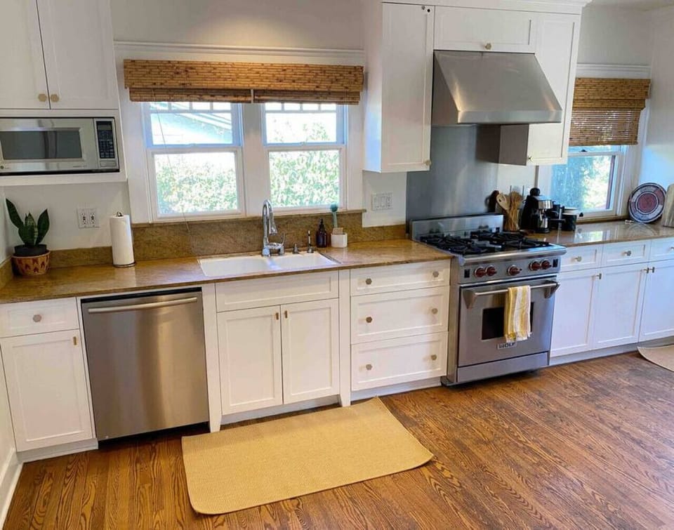The kitchen has everything you need to cook an amazing meal.
