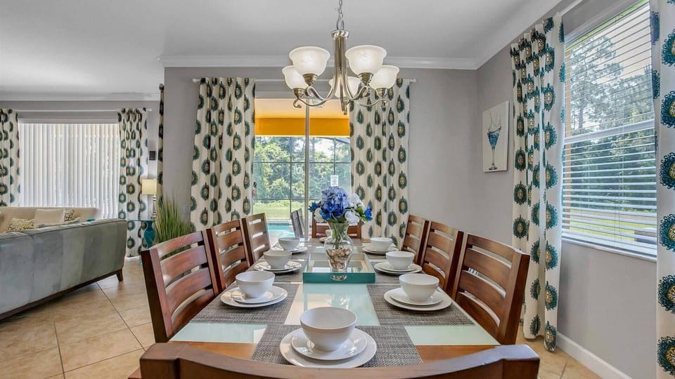 Dining Room (Angle)