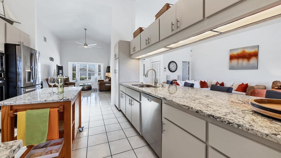 Lovely open kitchen
