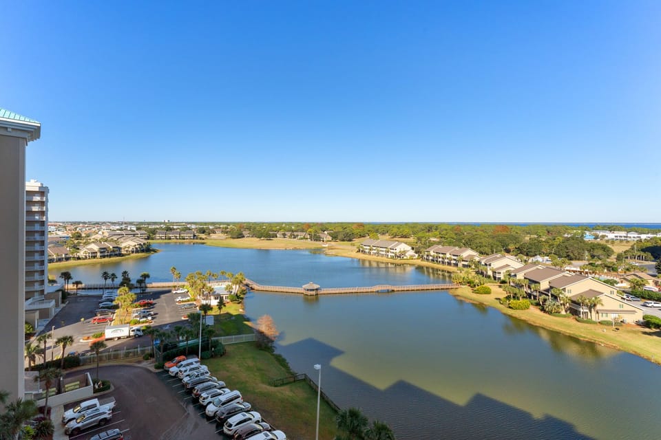 Seascape Lake is behind the building. Take a stroll across the Seascape Bridge, grill out at one of the many charcoal grills surrounding the lake, or catch some bass and bream!