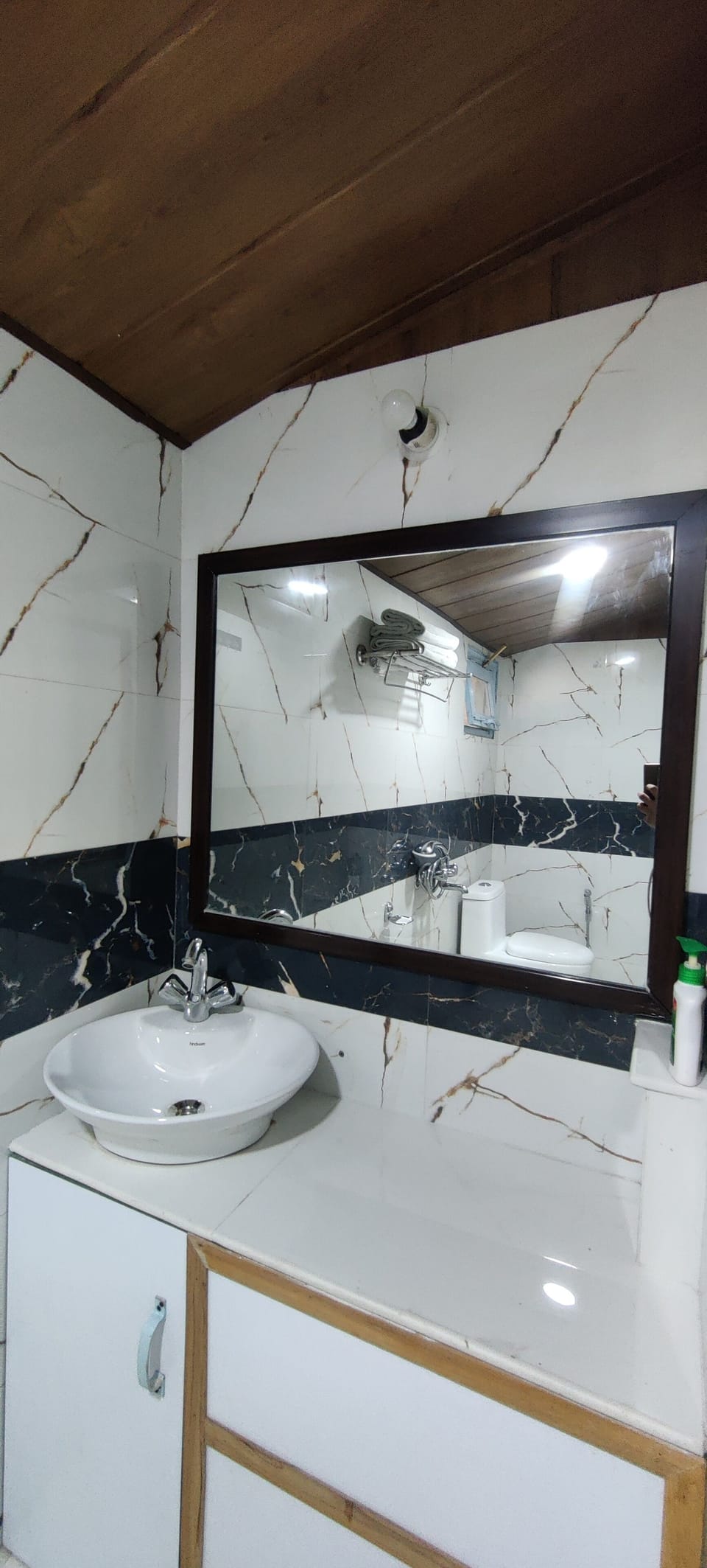 Superior Room | Bathroom