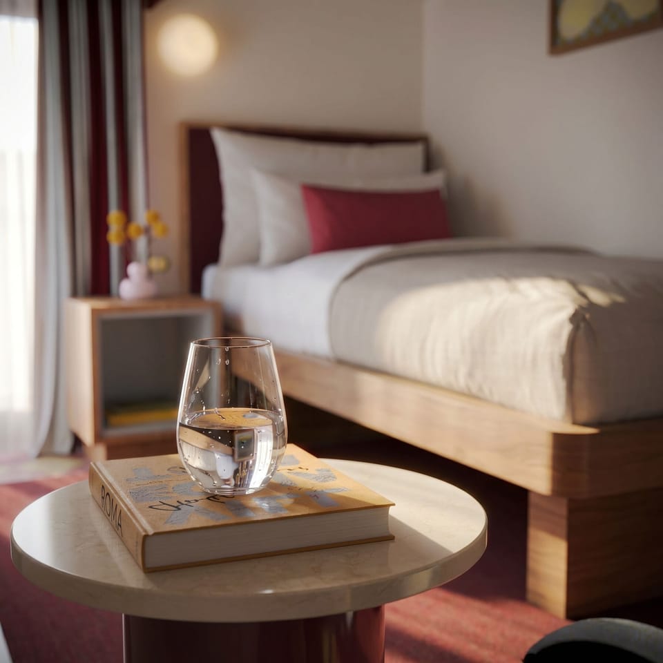 Small Room with Single Bed | In-room safe, blackout drapes, iron/ironing board