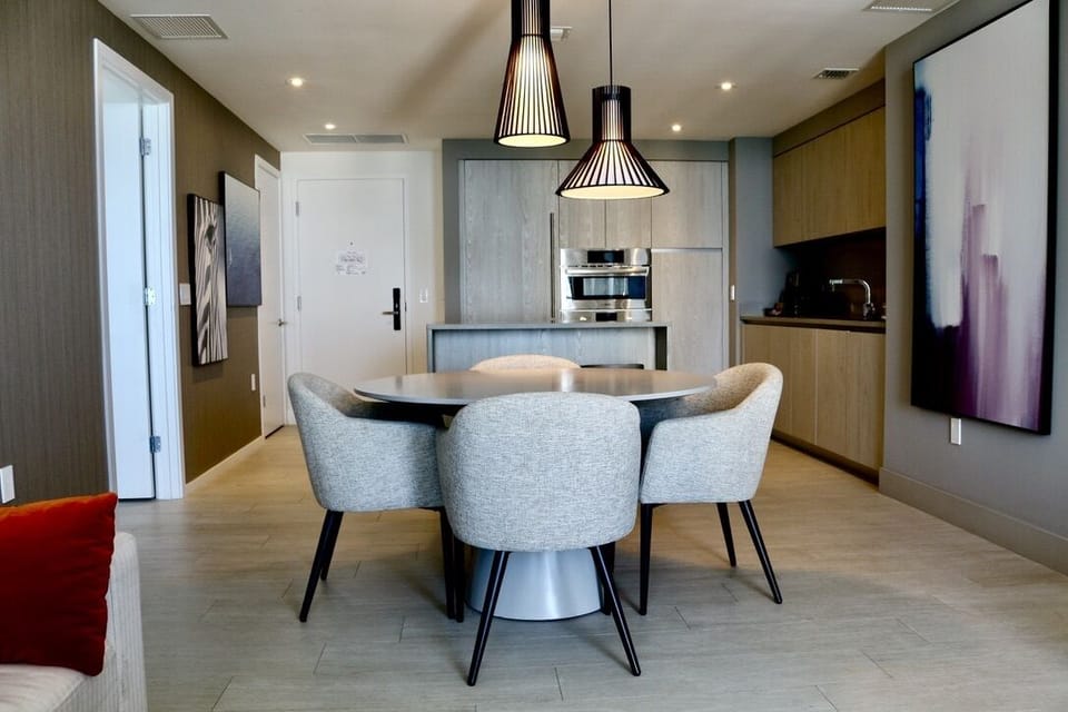 Dinning Table