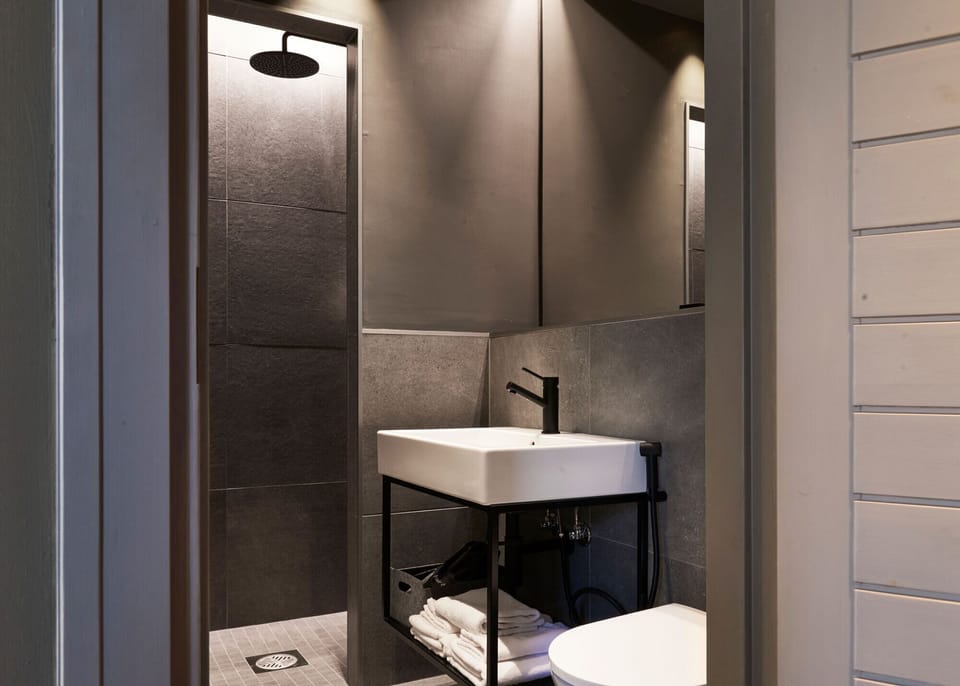 Superior Double or Twin Room | Iron/ironing board, free WiFi, bed sheets