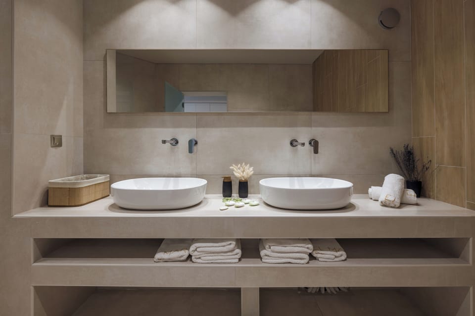 Premium Villa, Sea View | Bathroom | Slippers, towels