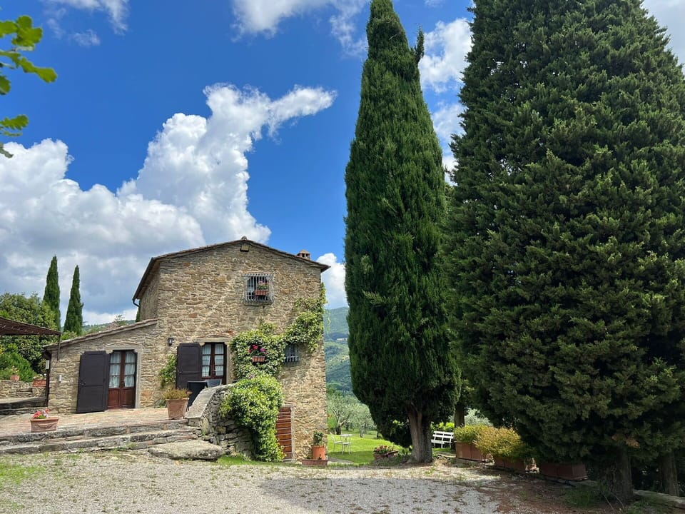 Main entrance and outdoor view