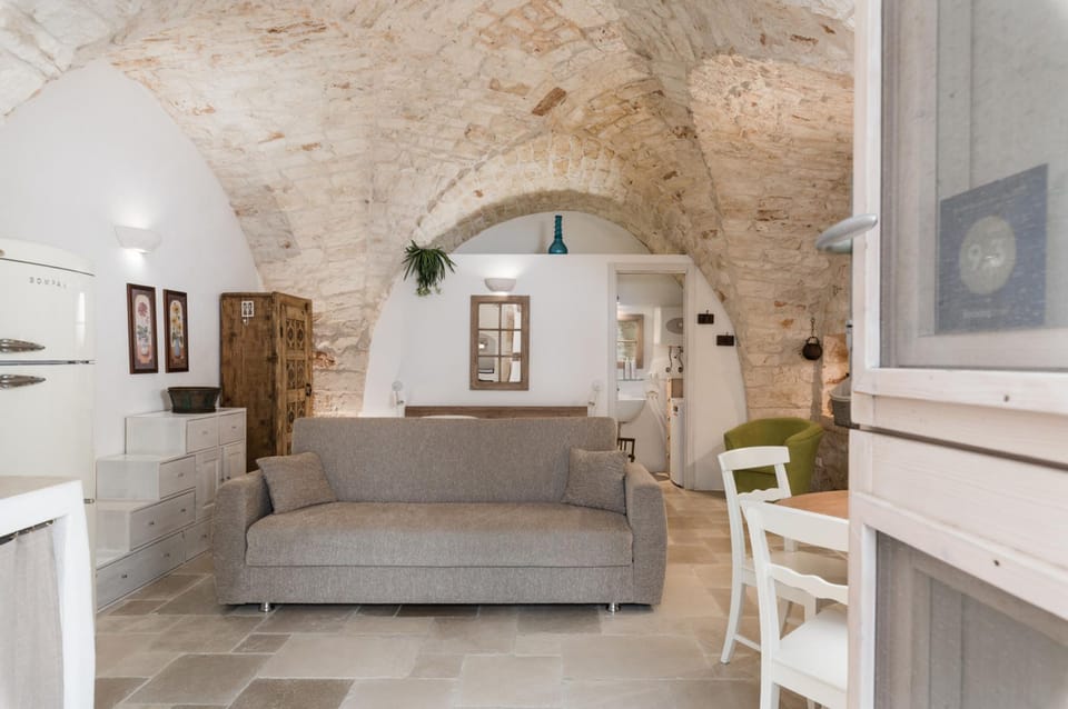 House | 1 bedroom