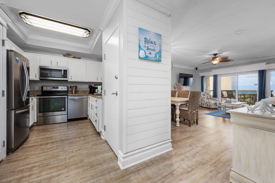 Kitchen/dining area