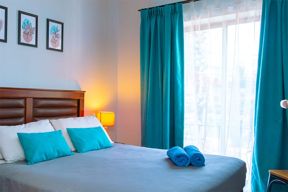 Standard Double Room | Free WiFi, bed sheets