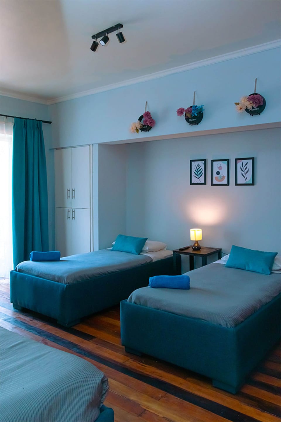 Standard Triple Room | Free WiFi, bed sheets