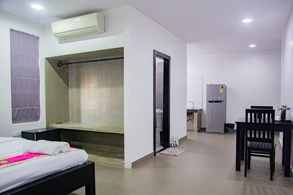 Family Room | 1 bedroom, free WiFi, bed sheets