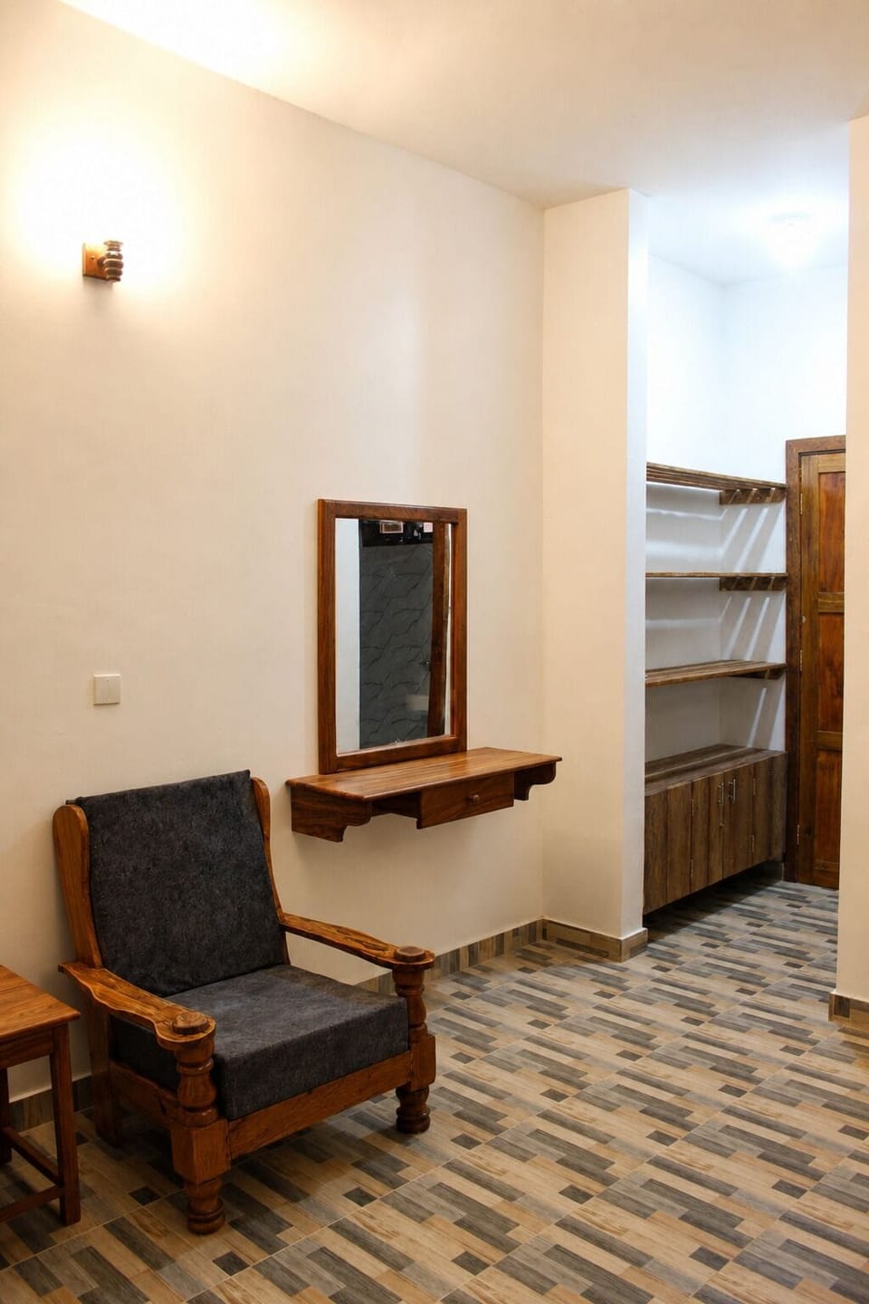 In-room safe, free WiFi, bed sheets