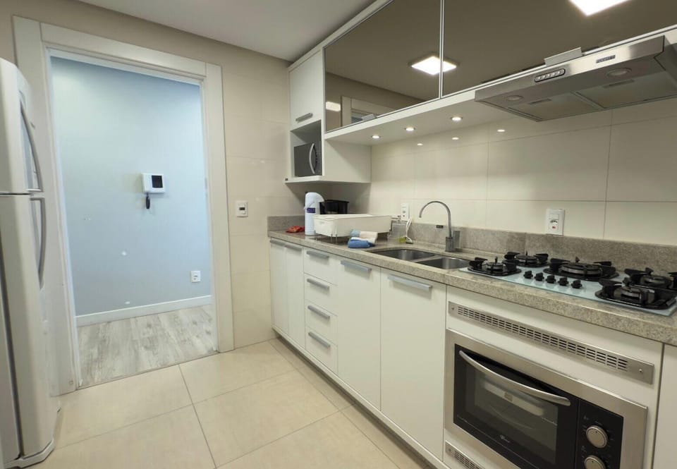 Apartment | Private kitchen | Full-size fridge, microwave, oven, stovetop