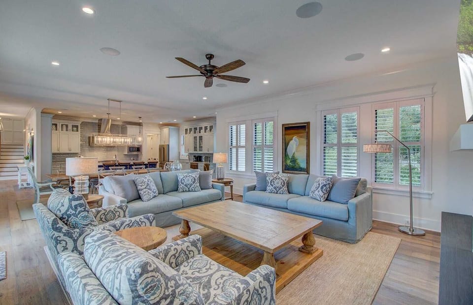 House (5 Bedrooms) | Interior