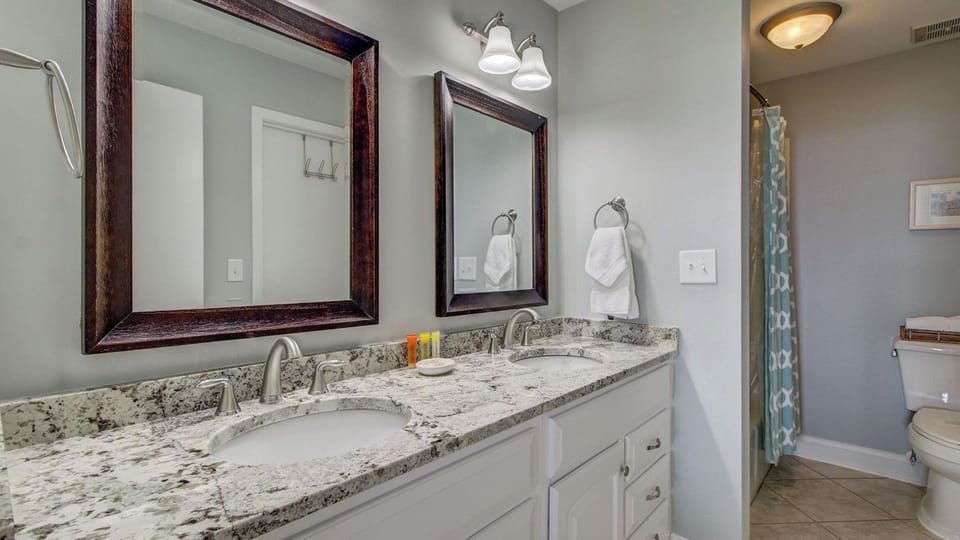 308 Summerhouse by Avantstay Oceanview Condo w/ Community Pool Access Apartment in Wild Dunes